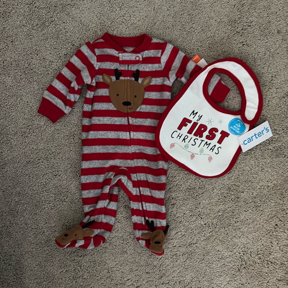 Carters Newborn Christmas Pjs and Bib